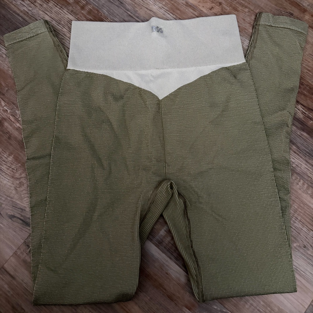 DSG Olive and Cream Leggings